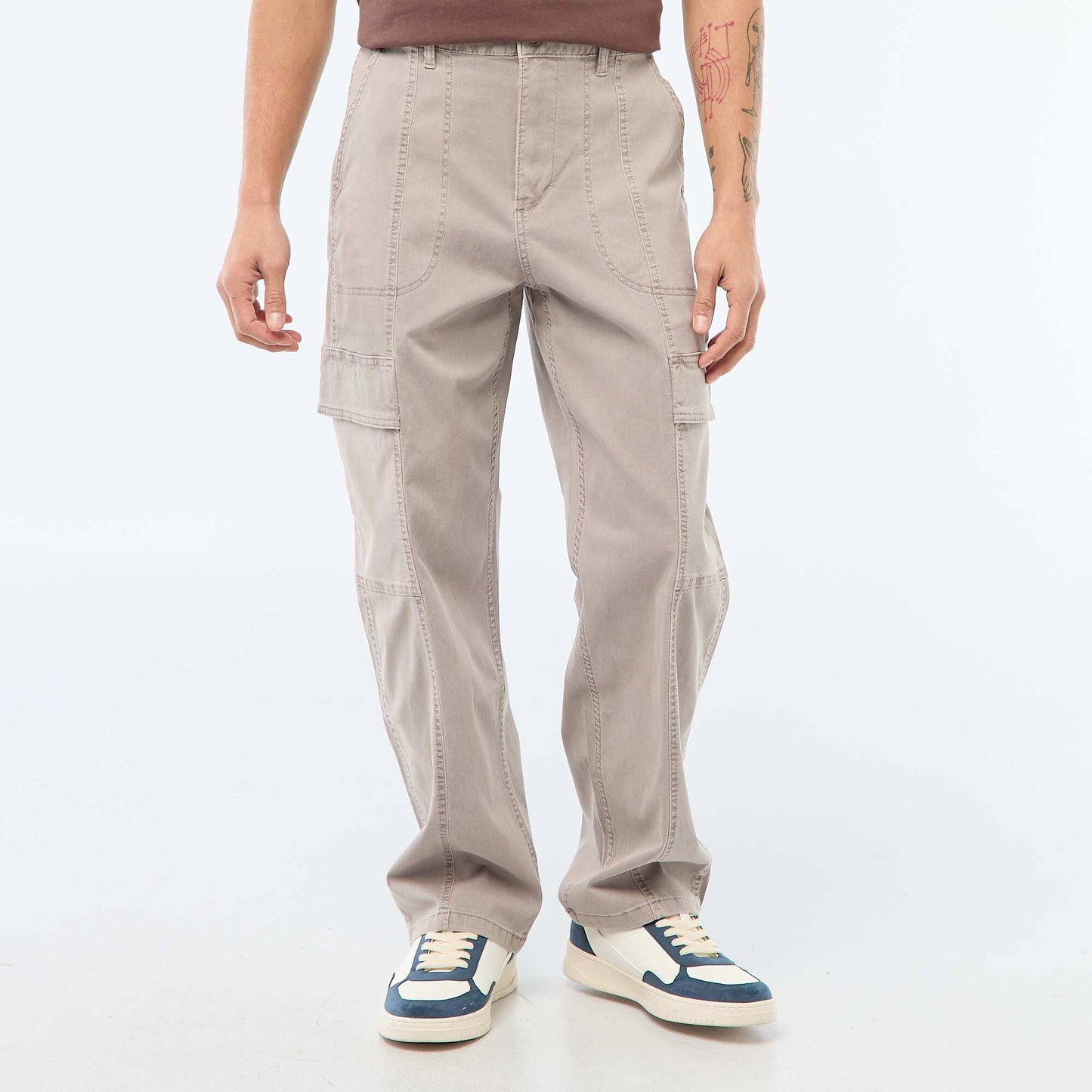 Pantalón multibolsillos liso corte recto / Regular Fit GRIS