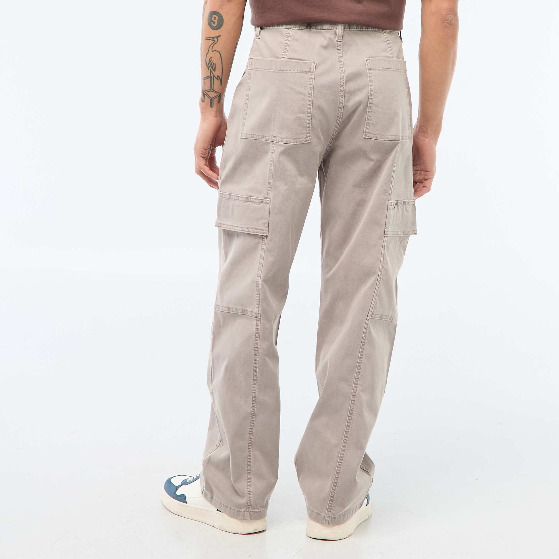 Pantalón multibolsillos liso corte recto / Regular Fit GRIS