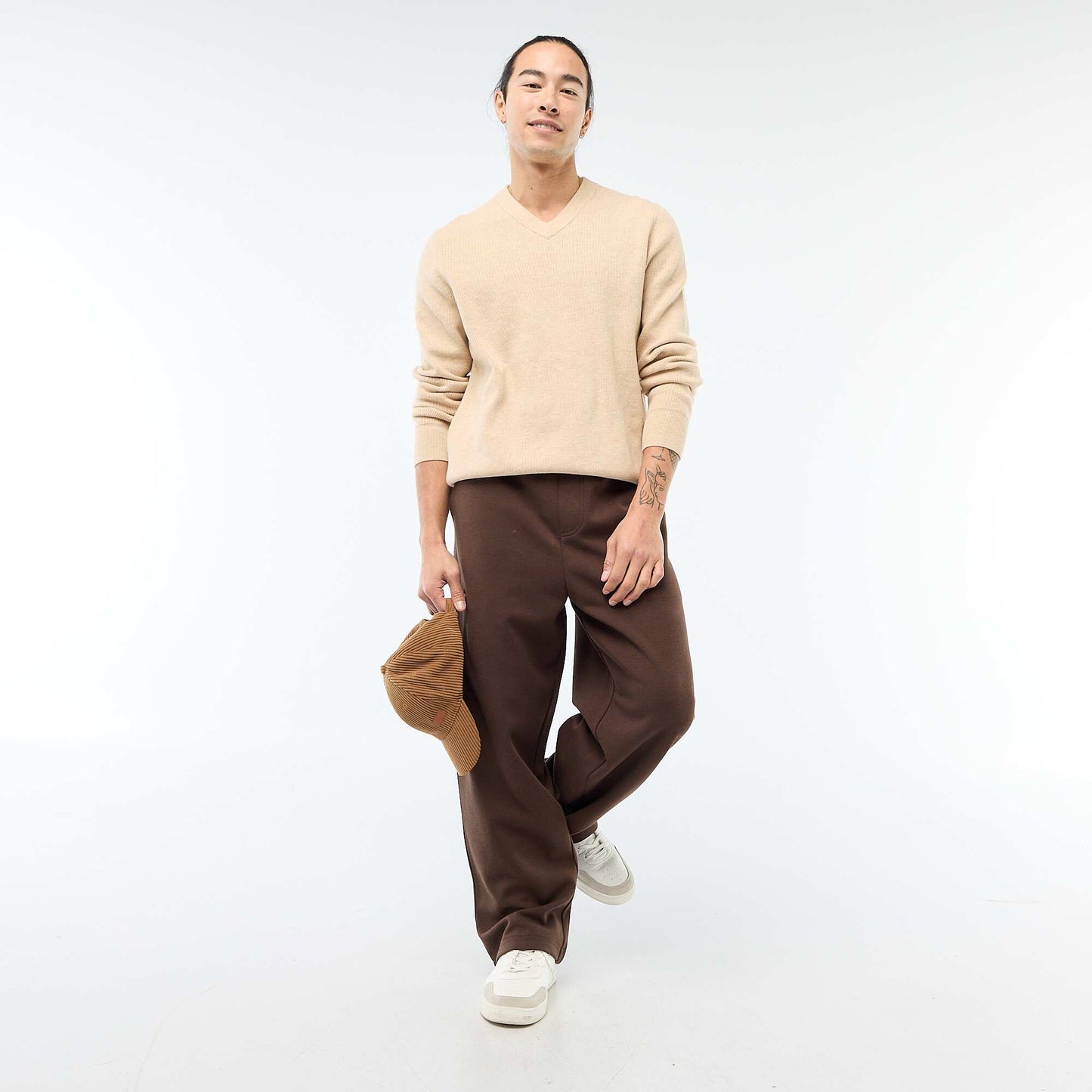 Pantalón ancho estilo jogging MARRON