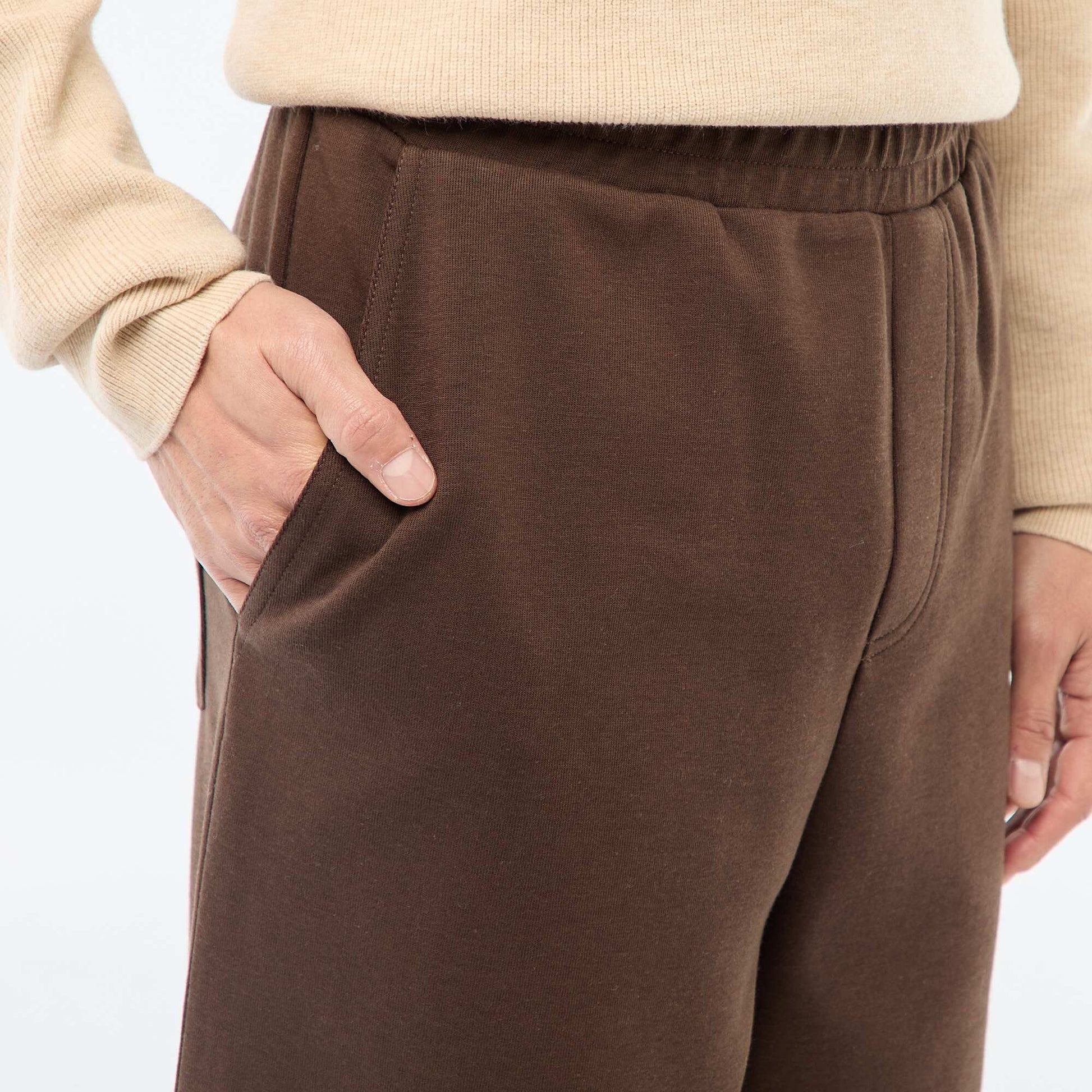 Pantalón ancho estilo jogging MARRON