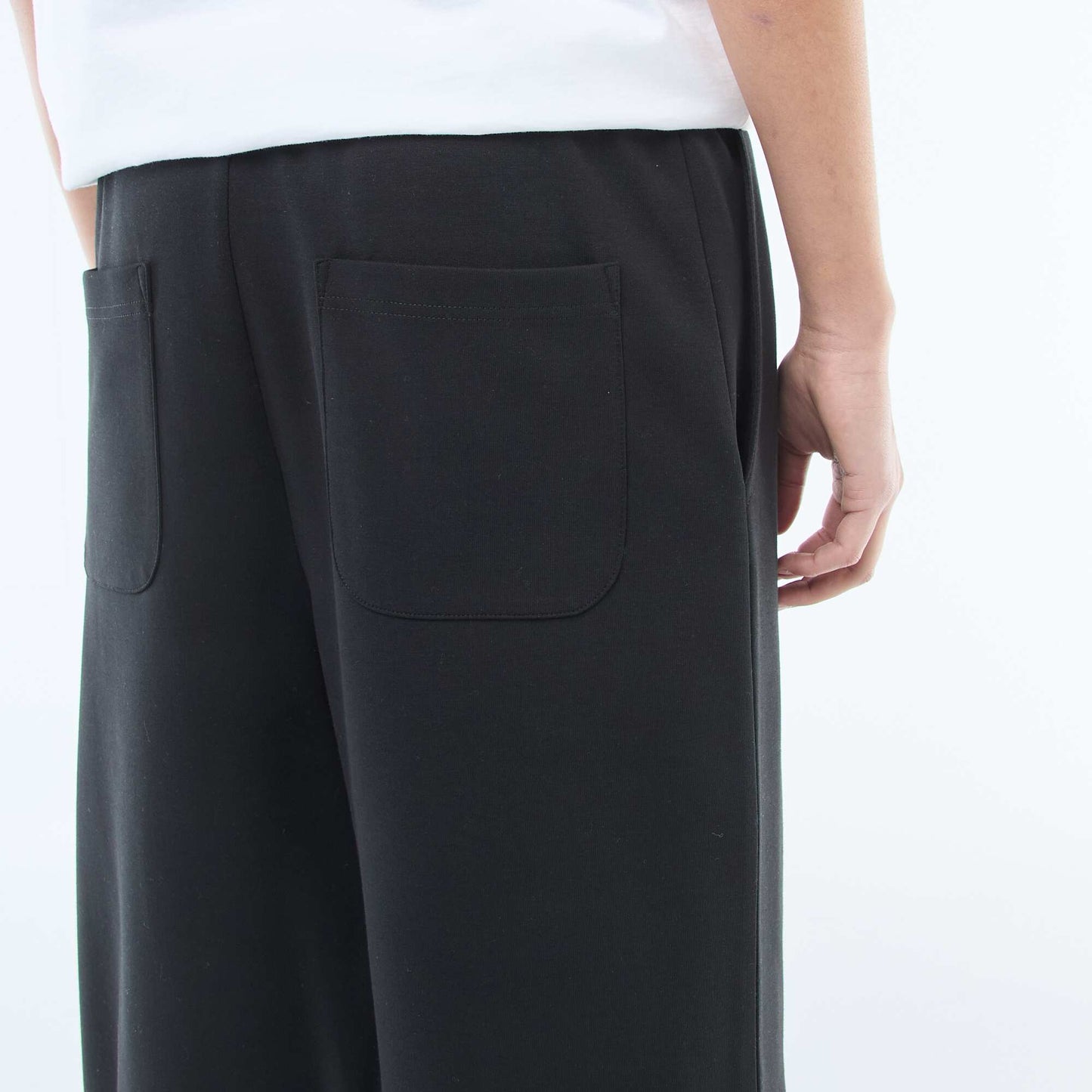 Pantalón ancho estilo jogging NEGRO