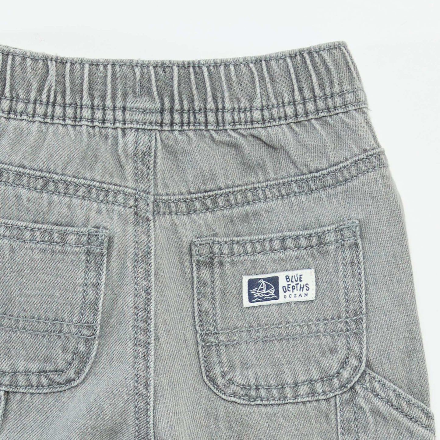 Jean ancho con cintura ajustable GRIS