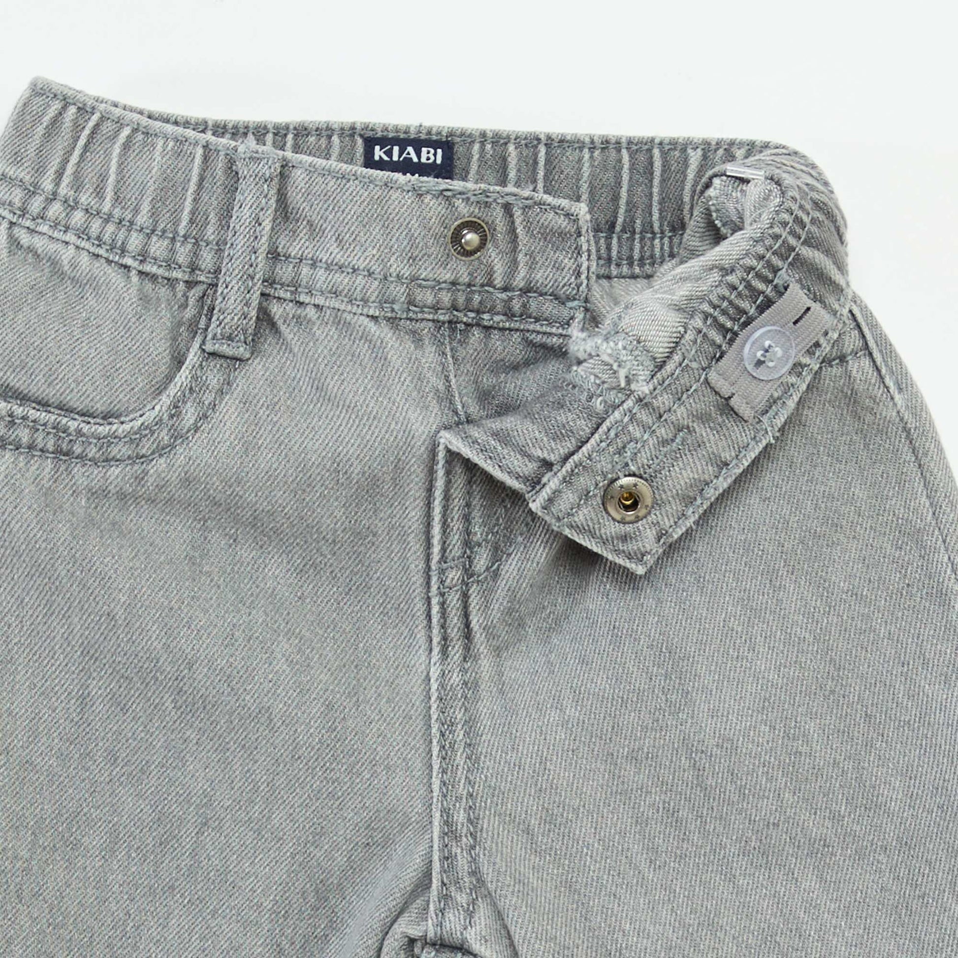 Jean ancho con cintura ajustable GRIS