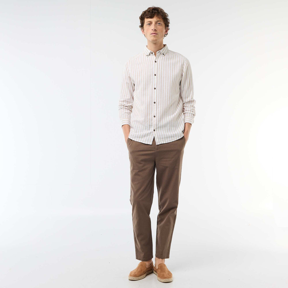 Camisa de lino y algodón a rayas BEIGE