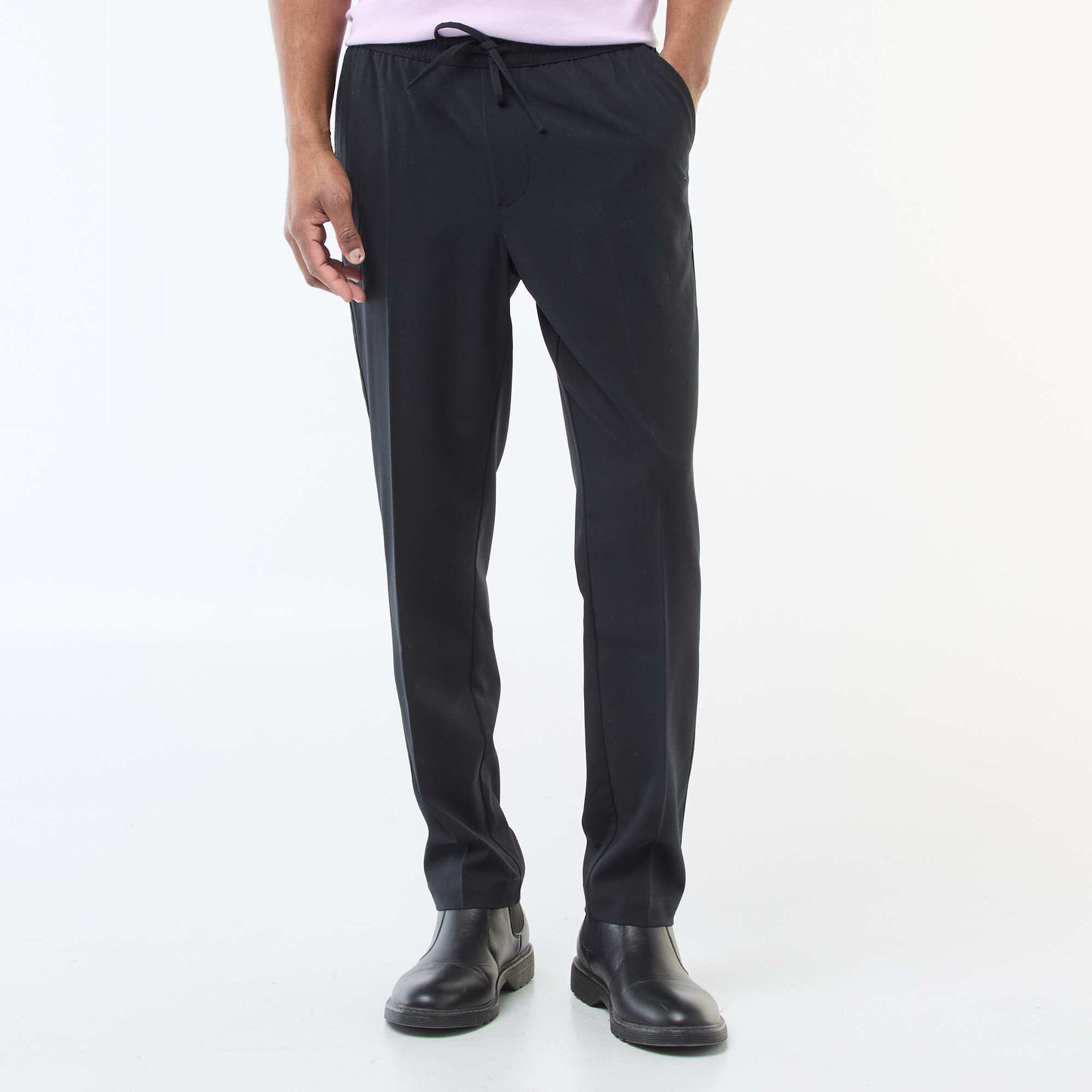 Pantalón estilo 'jogger' liso NEGRO