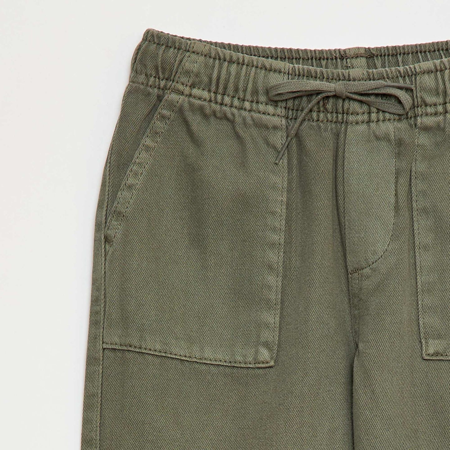 Jogger con cintura elástica y cordón ajustable VERDE