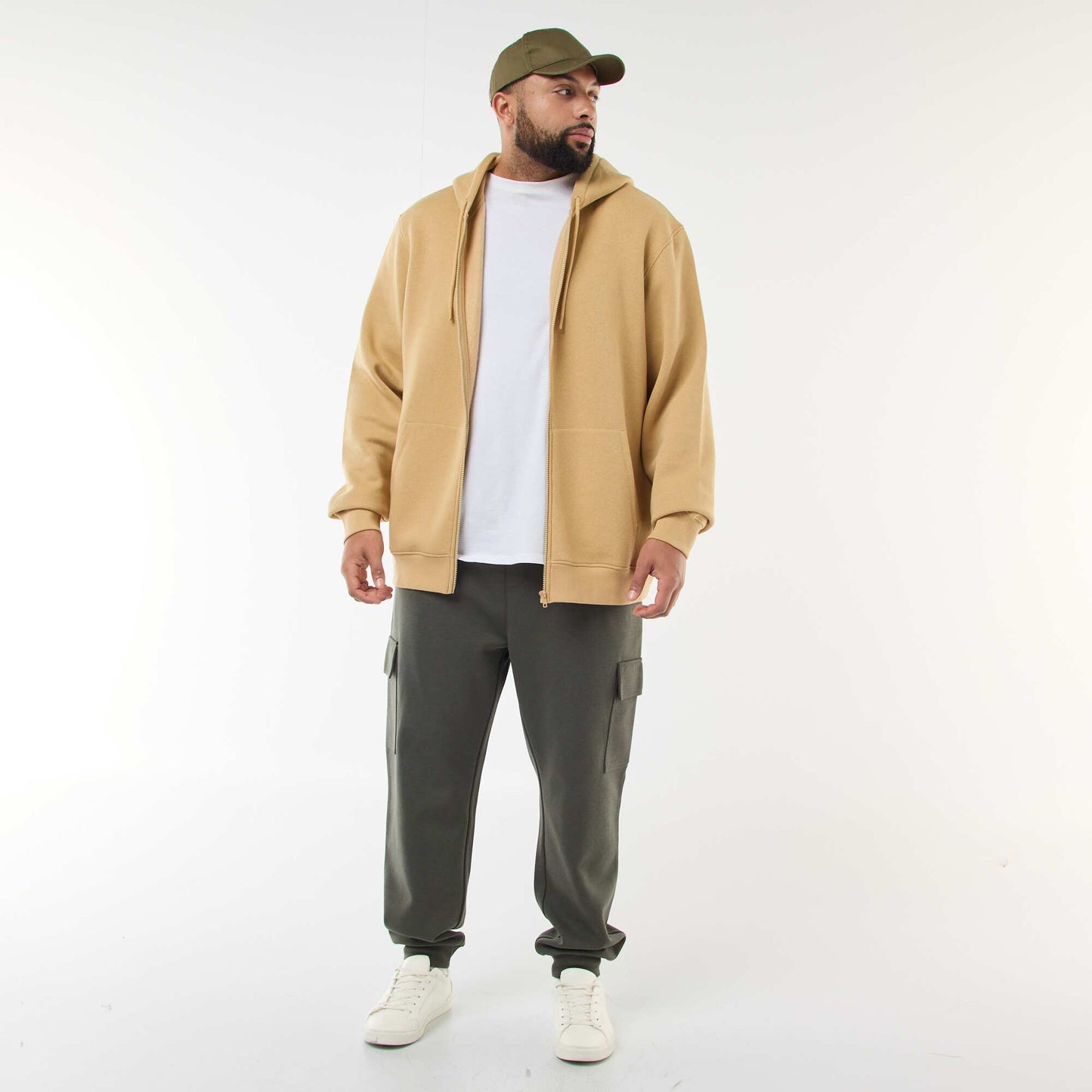Pantalón bajo ajustado en algodón liso KAKI