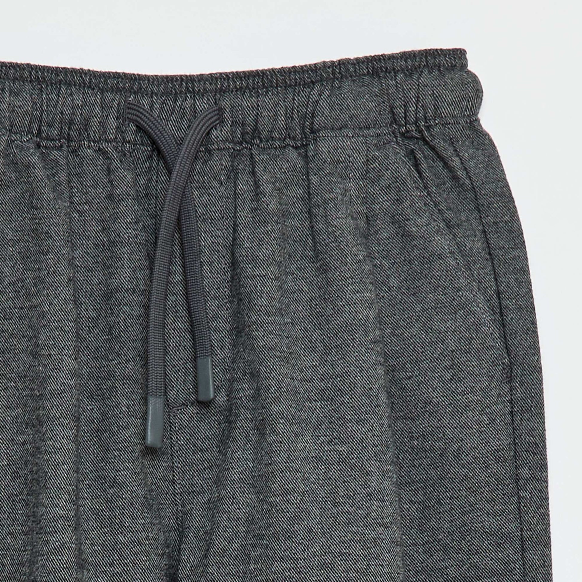 Pantalón corte jogger de franela GRIS