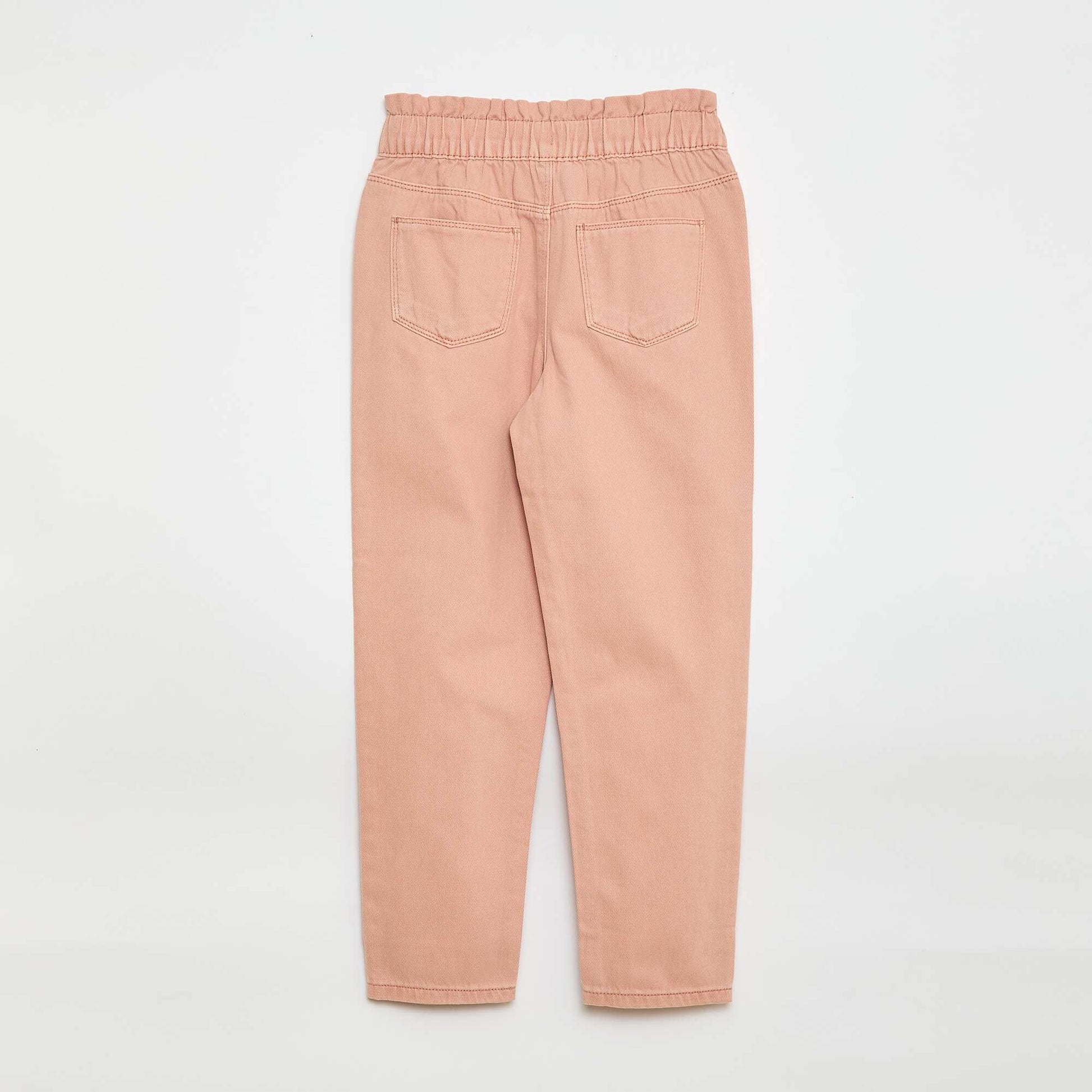 Pantalón jean corte mom con estampado ROSA