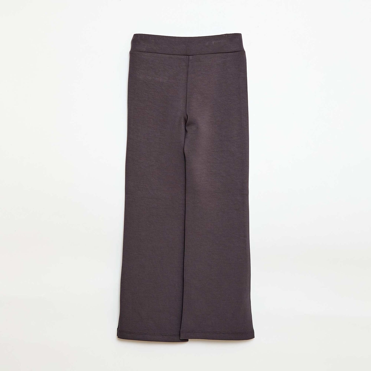 Pantalón deportivo corte flare NEGRO