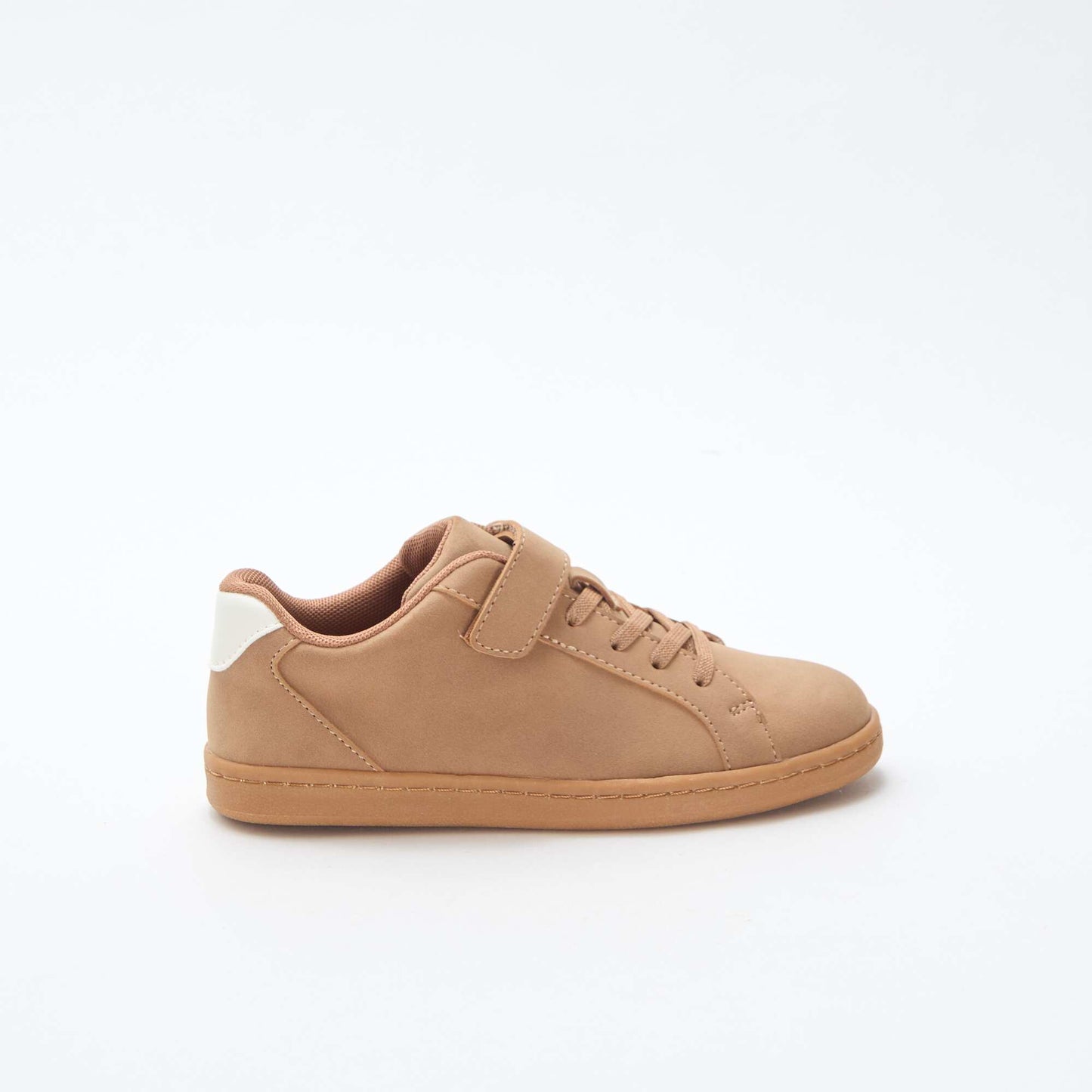 Zapatillas bajas de ante sintético con velcro MARRON