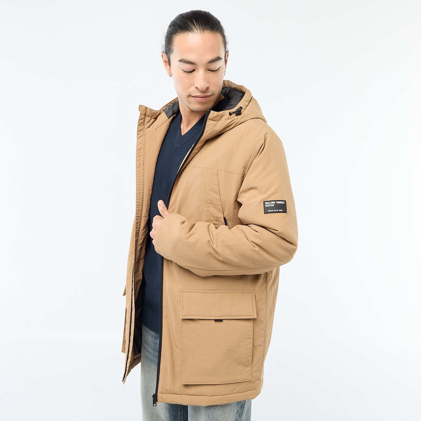 Parka ligera con capucha repelente al agua BEIGE