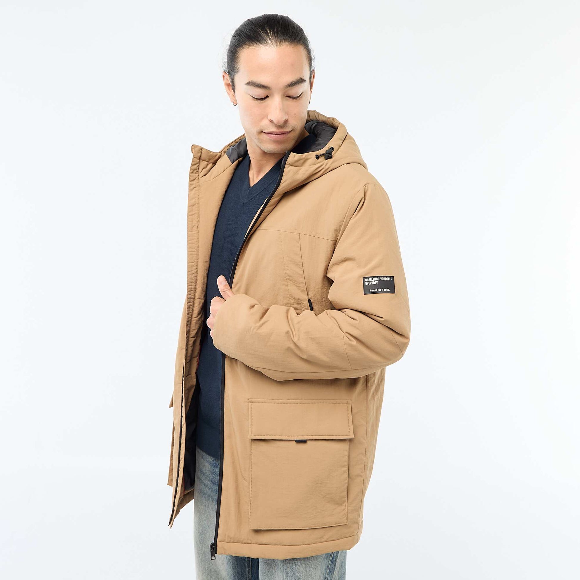 Parka ligera con capucha repelente al agua BEIGE