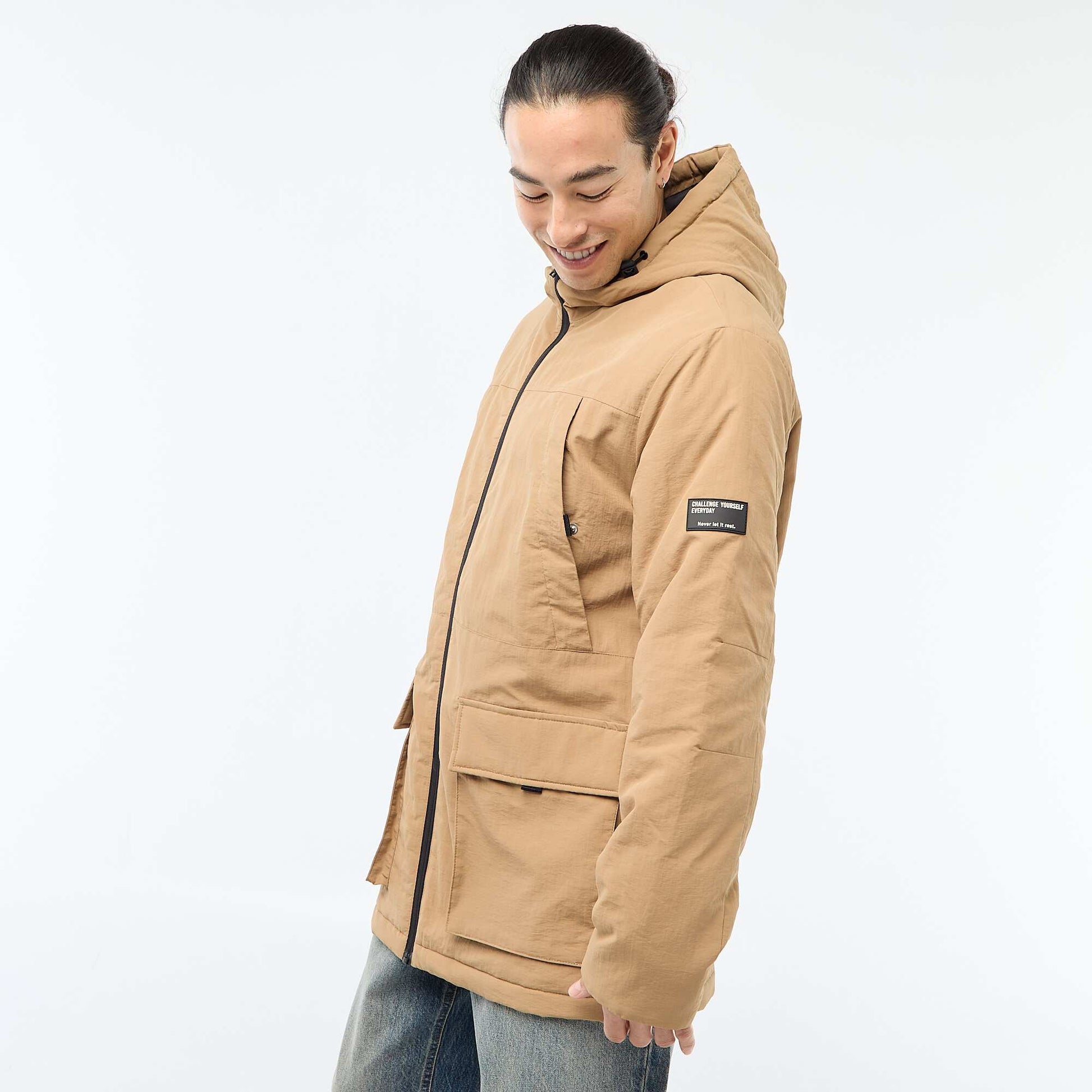 Parka ligera con capucha repelente al agua BEIGE