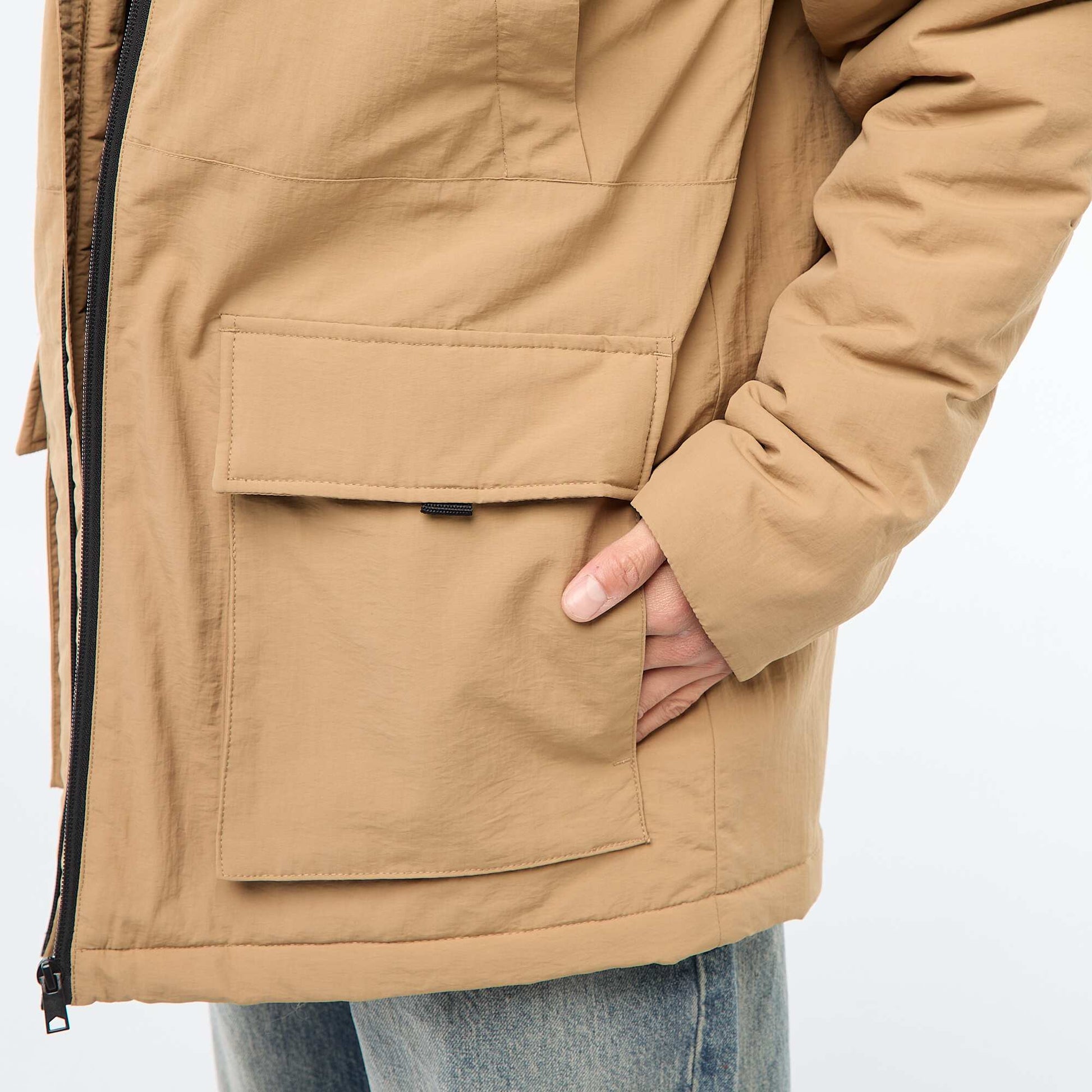 Parka ligera con capucha repelente al agua BEIGE