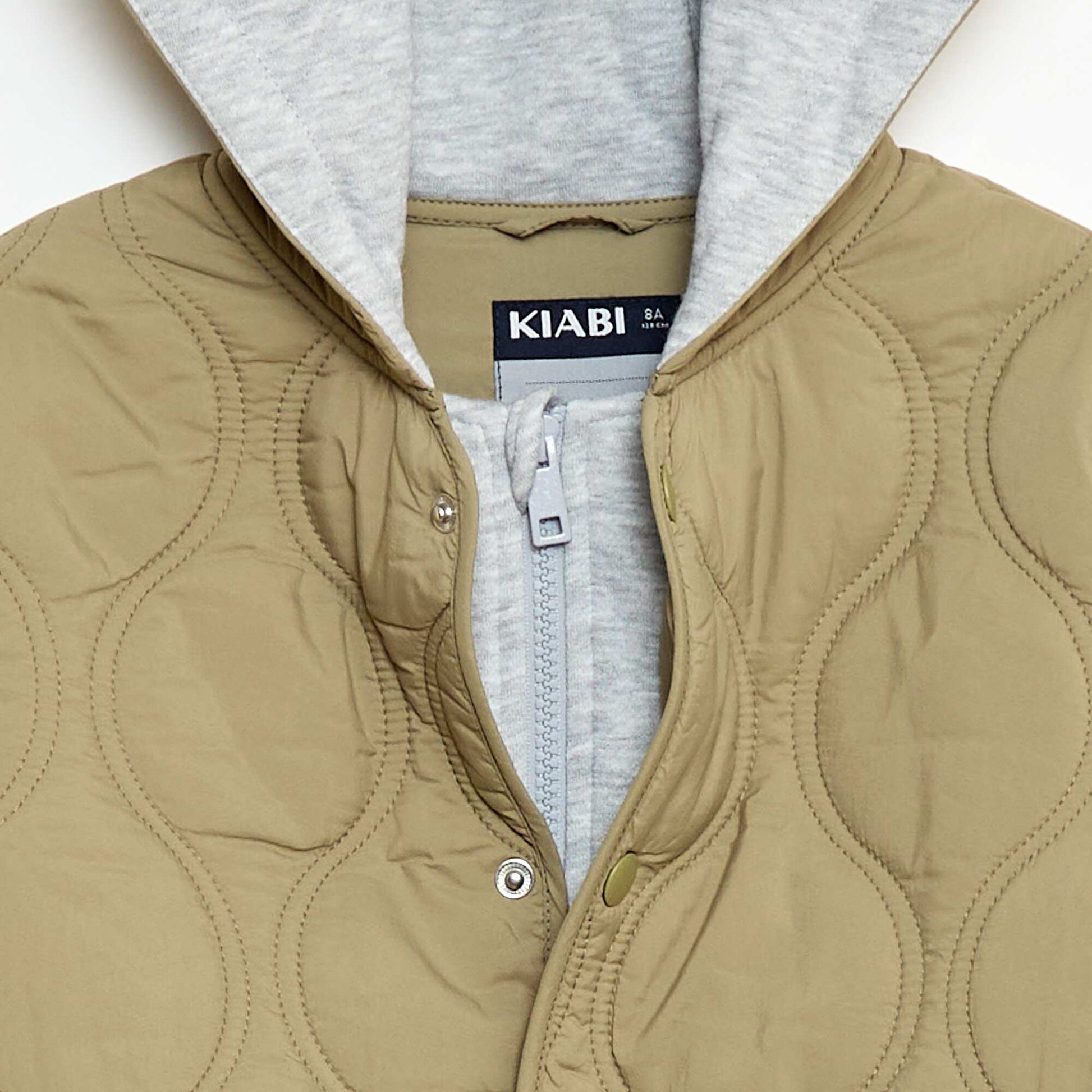 Campera acolchada con capucha VERDE