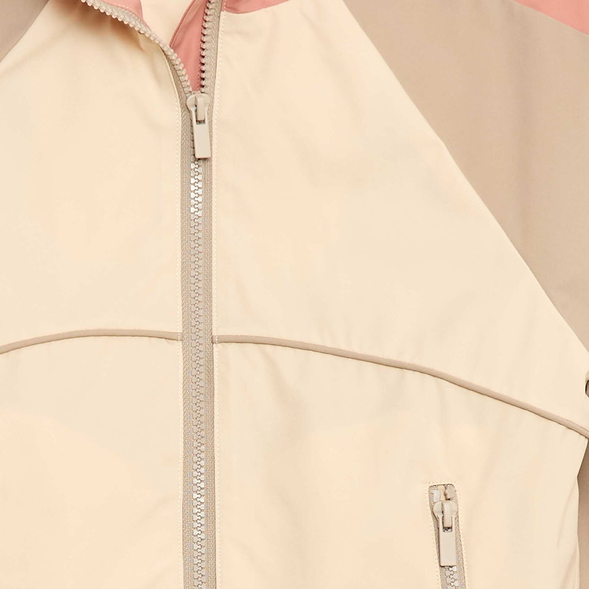 Campera cortavientos con capucha BLANCO
