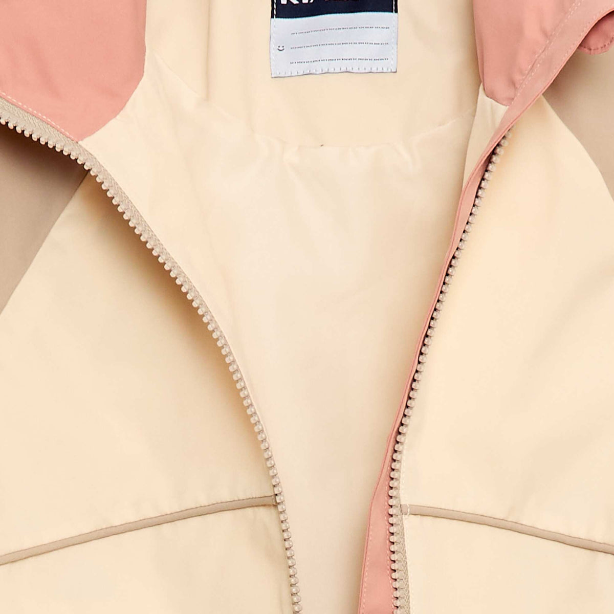 Campera cortavientos con capucha BLANCO