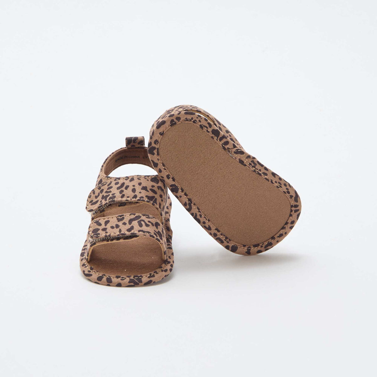 Sandalias suaves con 2 tiras MARRON