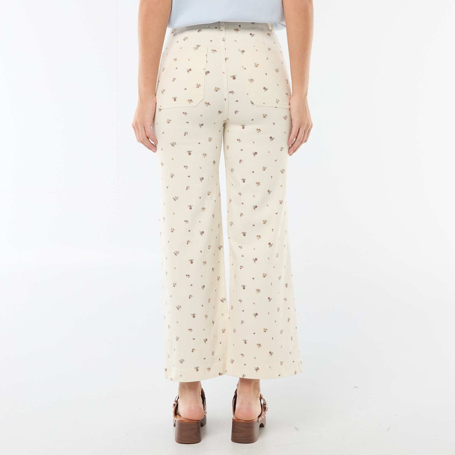Pantalón wide leg de color BLANCO