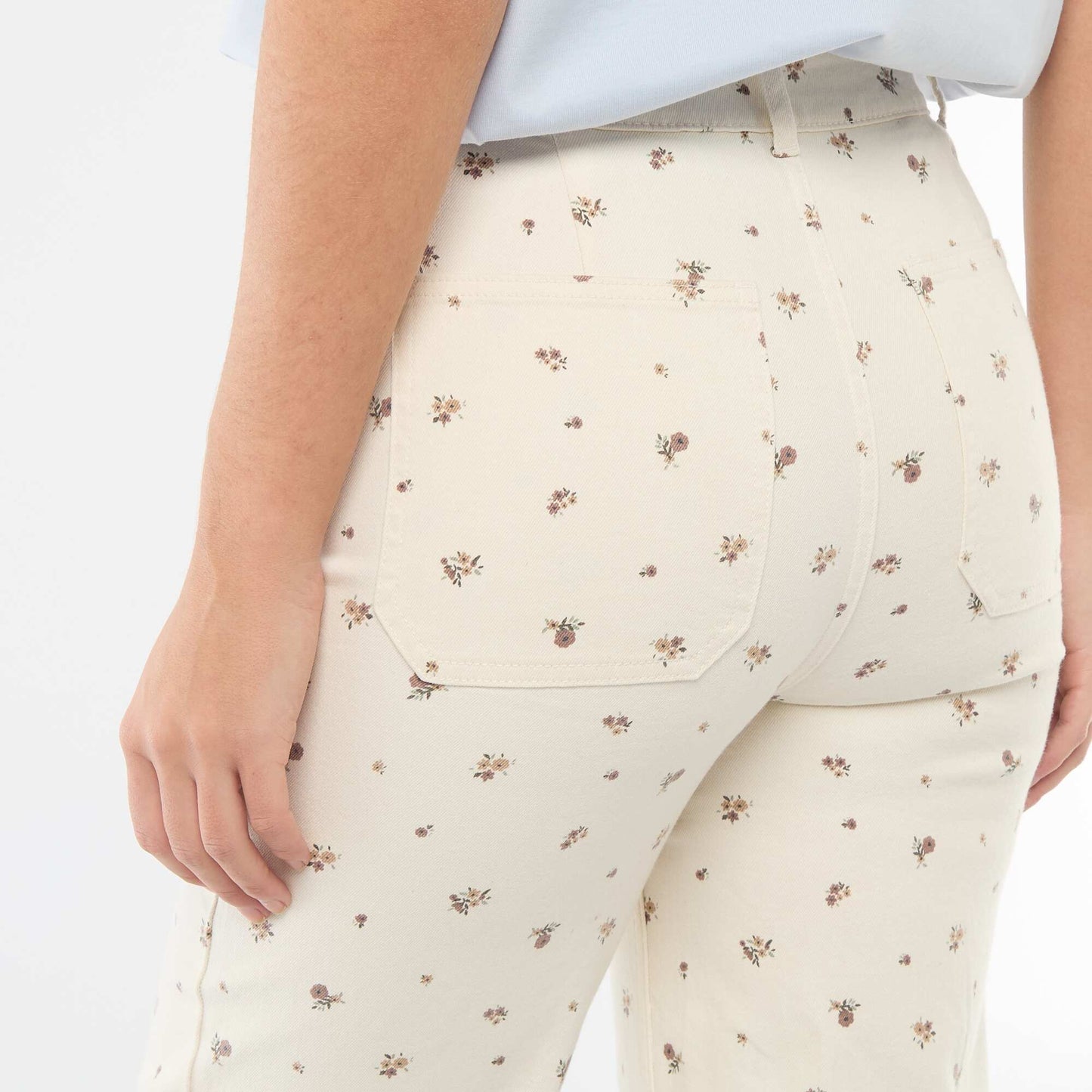 Pantalón wide leg de color BLANCO