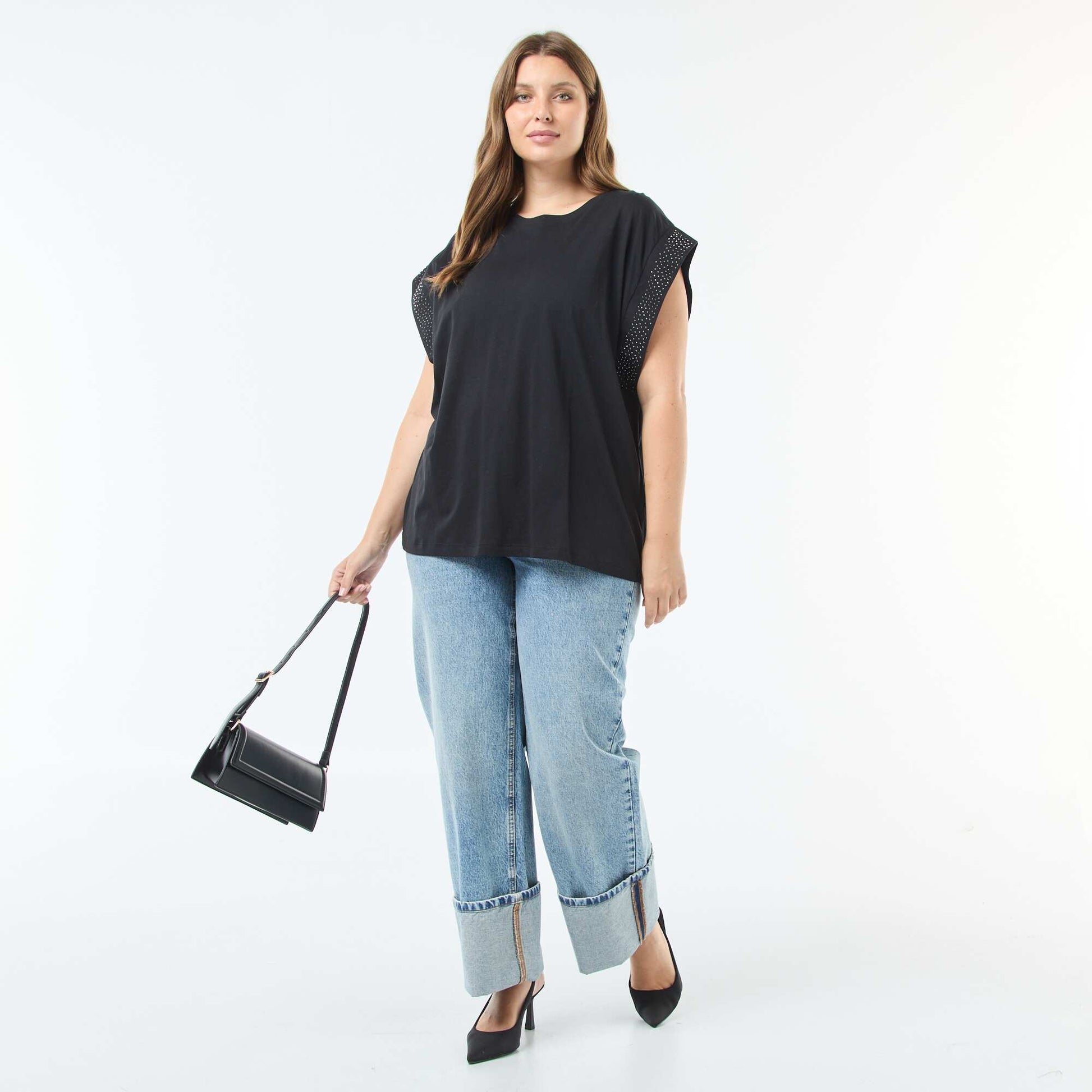 Camiseta ancha con strass NEGRO