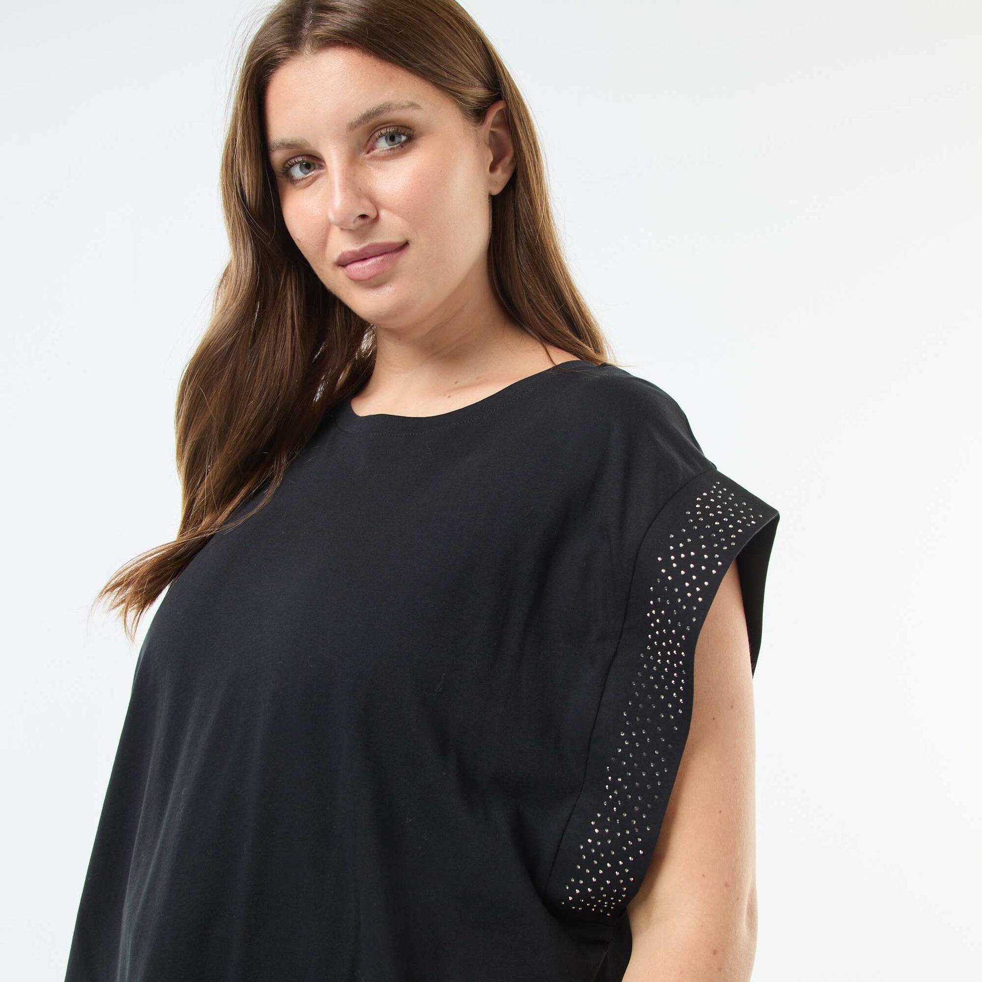Camiseta ancha con strass NEGRO