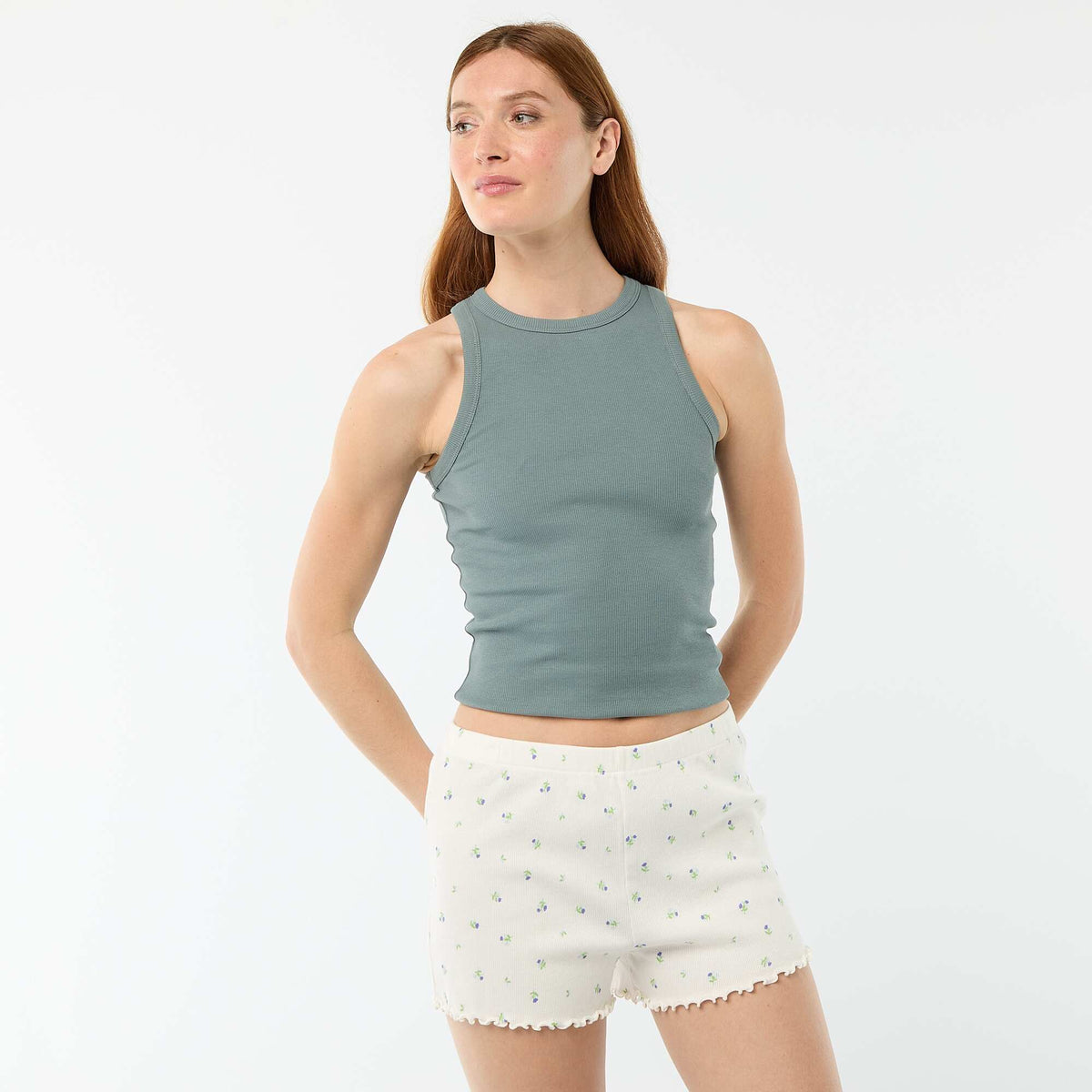 Pantalón corto de pijama 'flores' all-over en algodón BLANCO