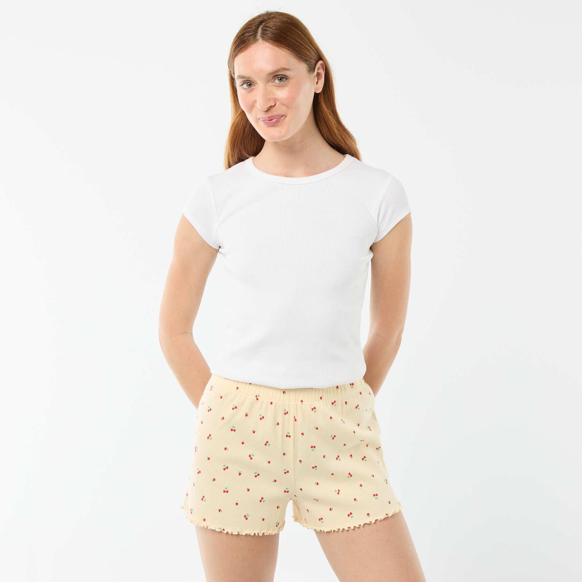 Pantalón corto de pijama 'cereza' all-over en algodón AMARILLO