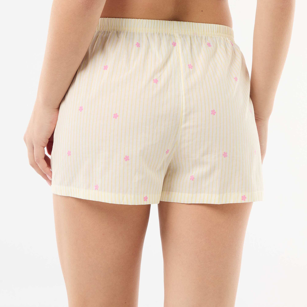 Pantalón corto de pijama elástico con rayas AMARILLO