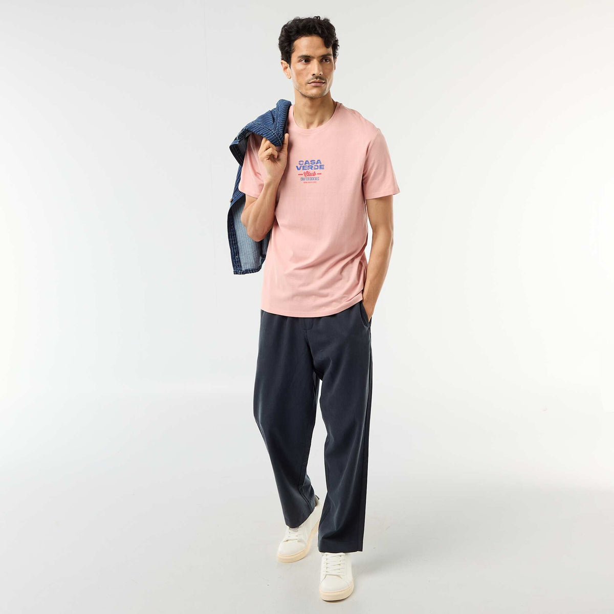 Camiseta estampada con diseño original ROSA