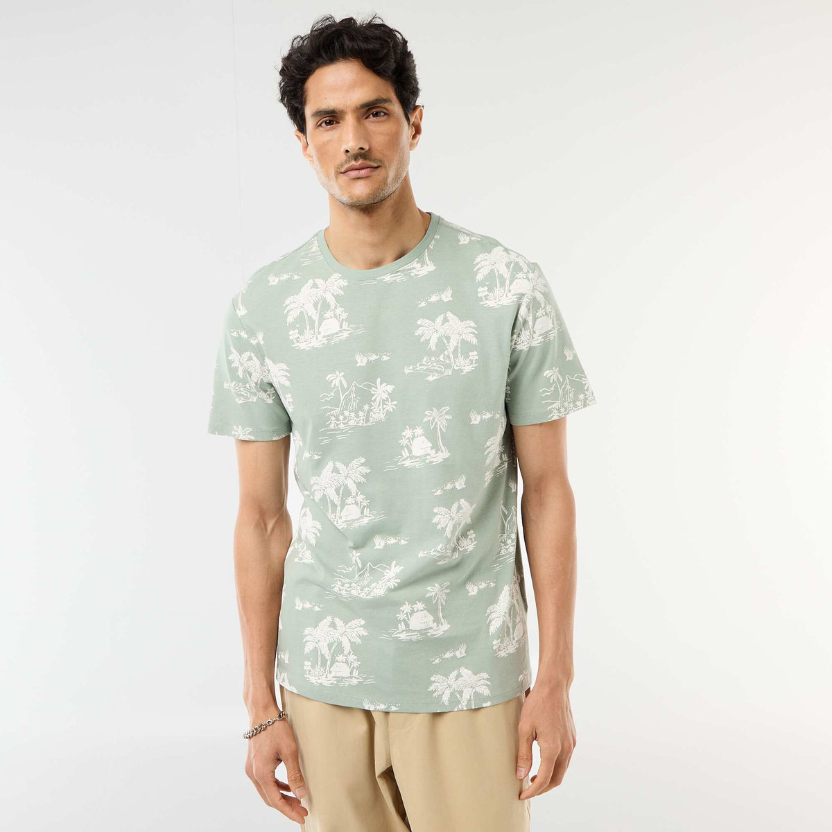Camiseta estampada con diseño original VERDE