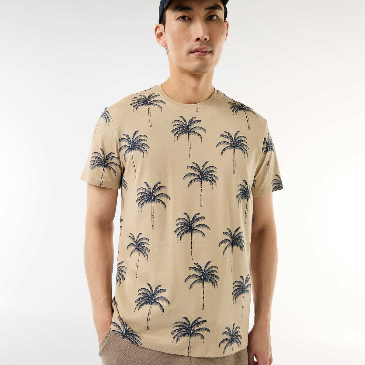 Camiseta estampada con diseño original BEIGE