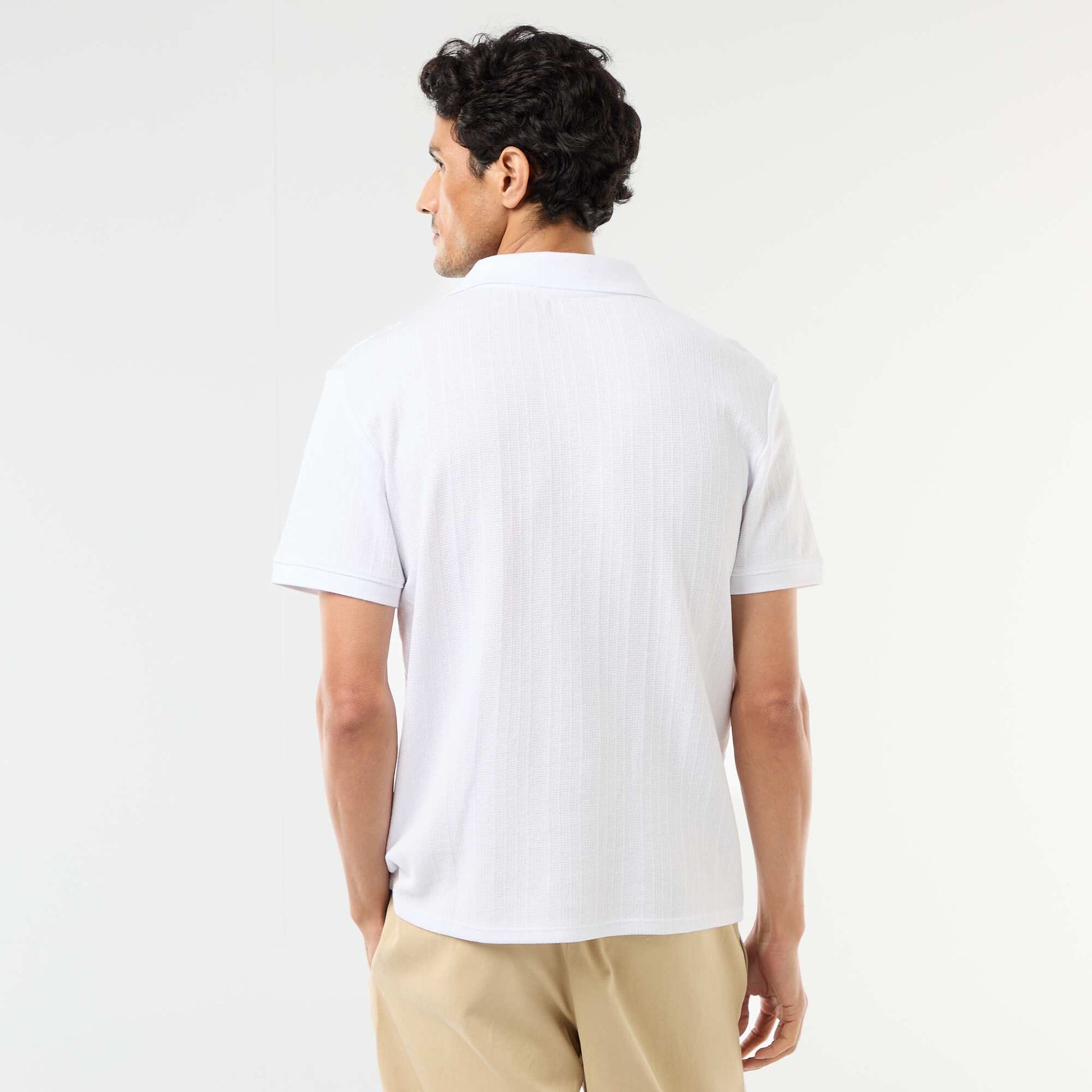Remera de manga corta y material en nido de abeja BLANCO