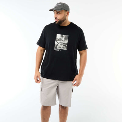 Camiseta estampada de manga corta y cuello redondo NEGRO