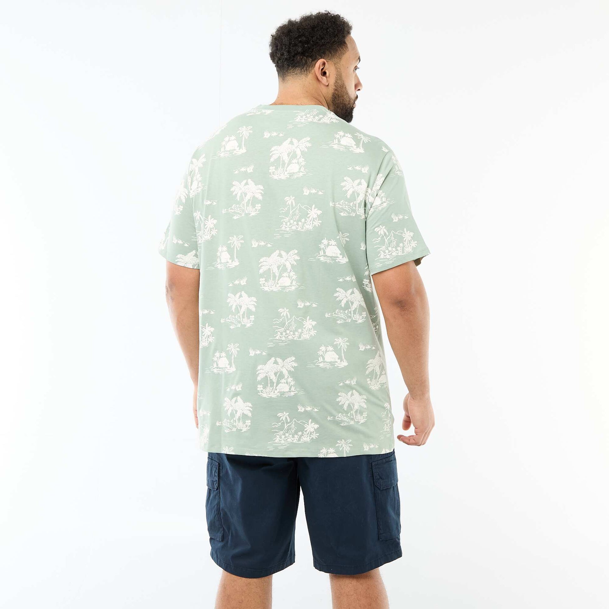 Camiseta estampada de manga corta y cuello redondo VERDE