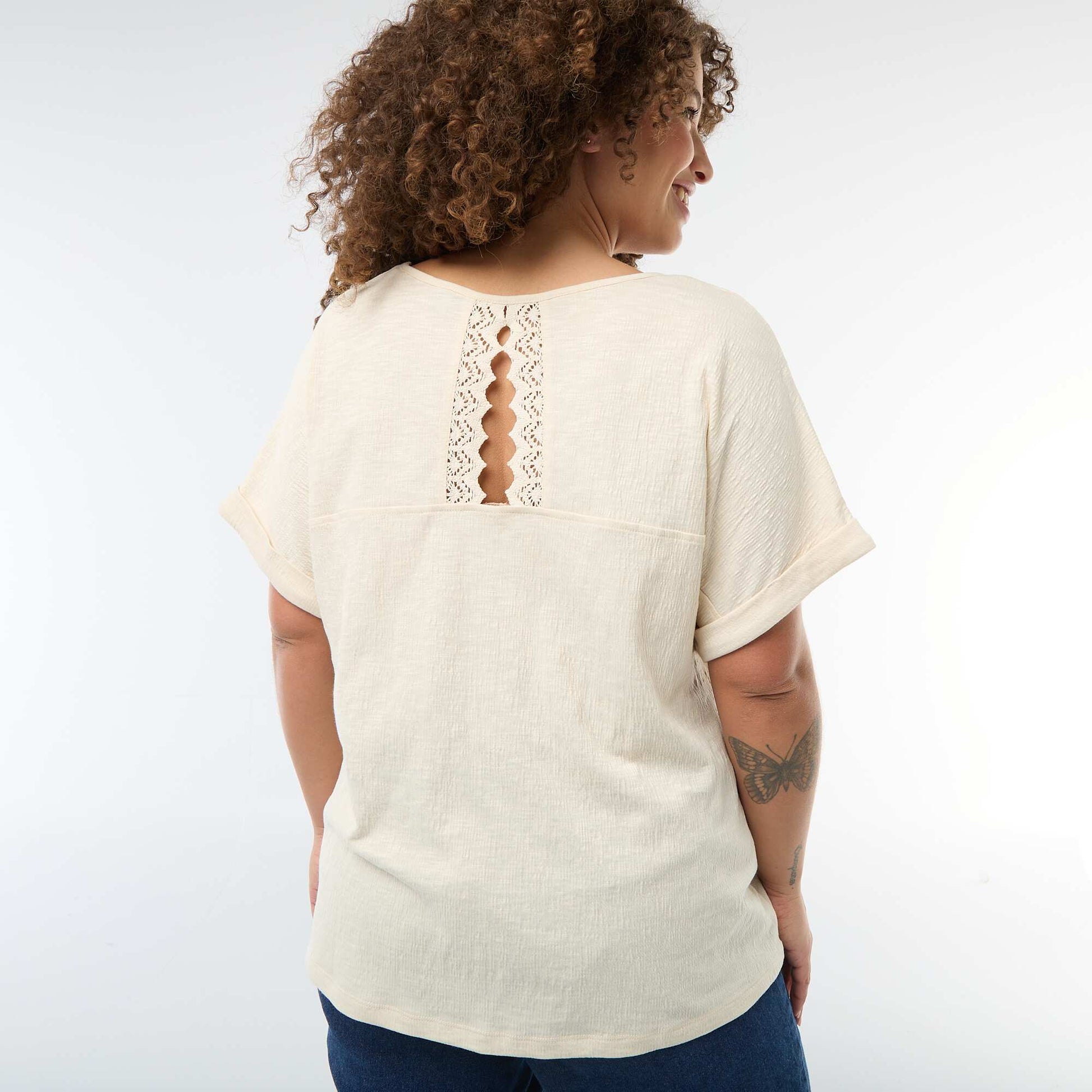Camiseta de tejido crepé BEIGE
