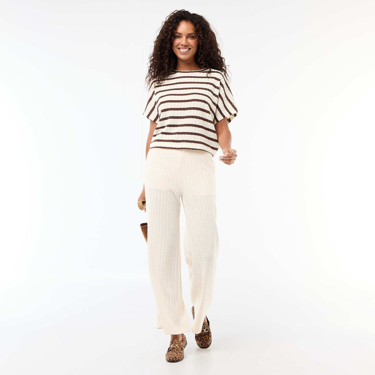 Sweater de punto calado con mangas cortas BEIGE