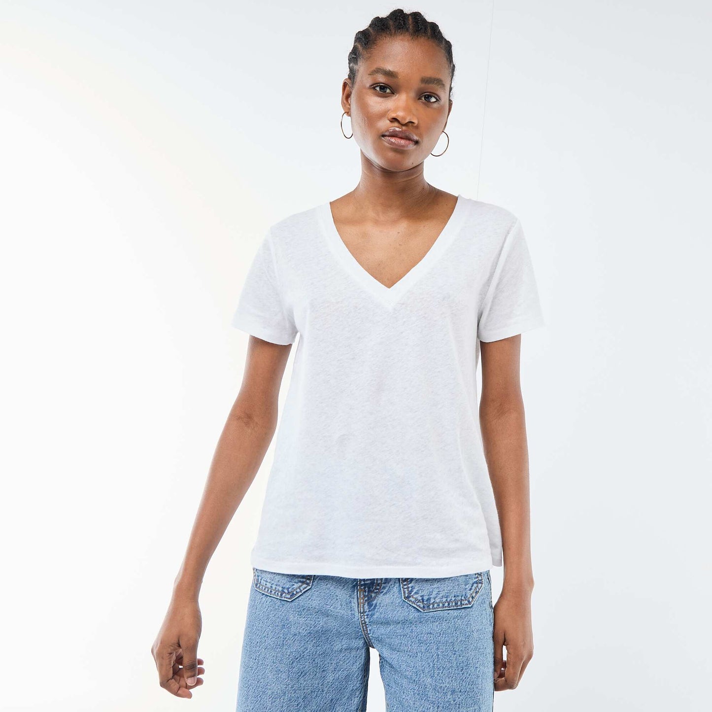 Camiseta básica de manga corta con cuello en pico BLANCO