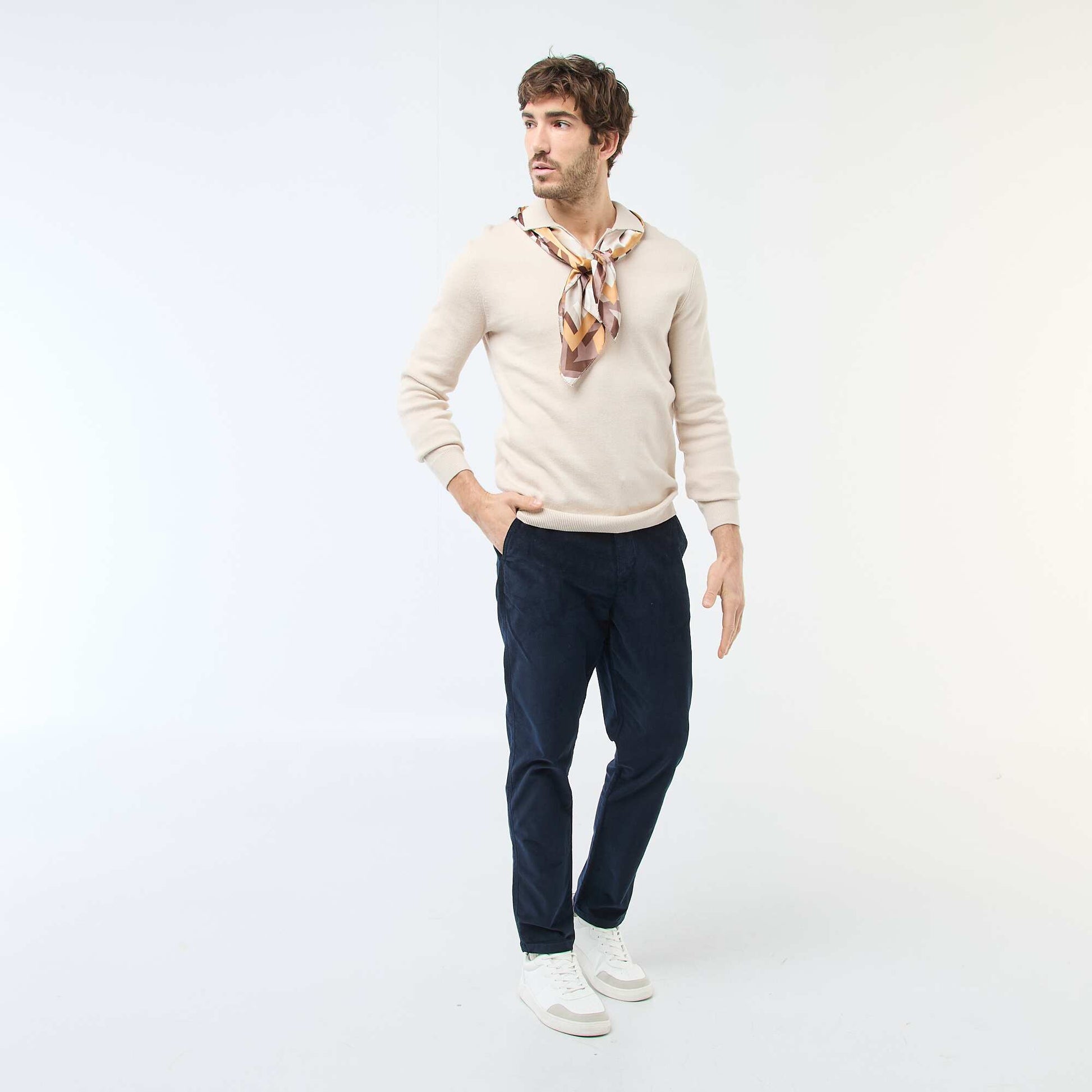 Sweater de punto con cuello remera GRIS