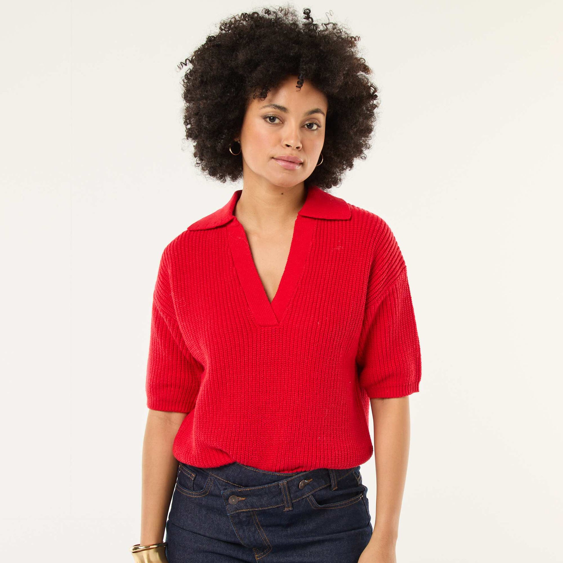 Sweater estilo remera con cuello en pico ROJO