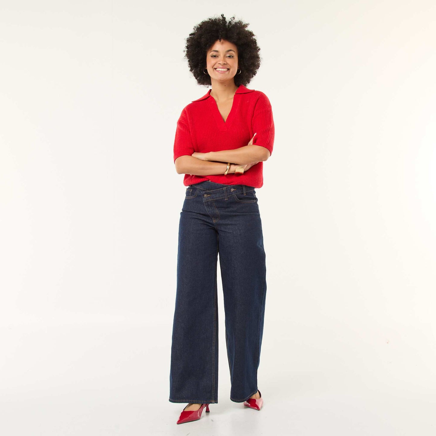 Sweater estilo remera con cuello en pico ROJO