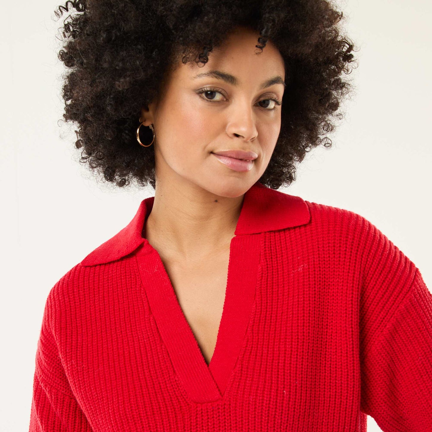 Sweater estilo remera con cuello en pico ROJO