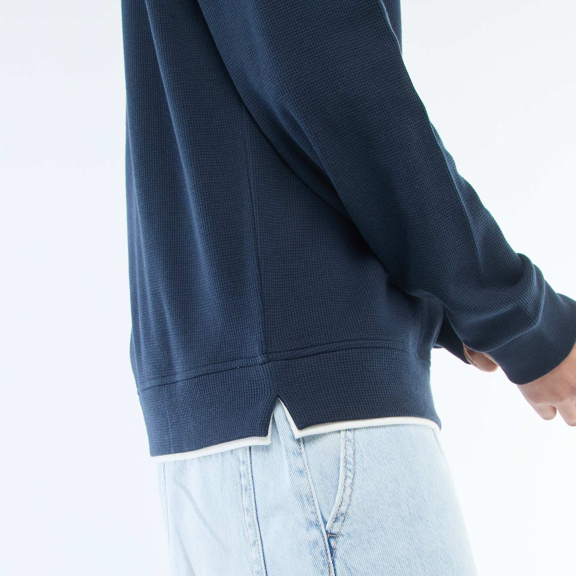 Sweater cuello redondo nido de abeja AZUL