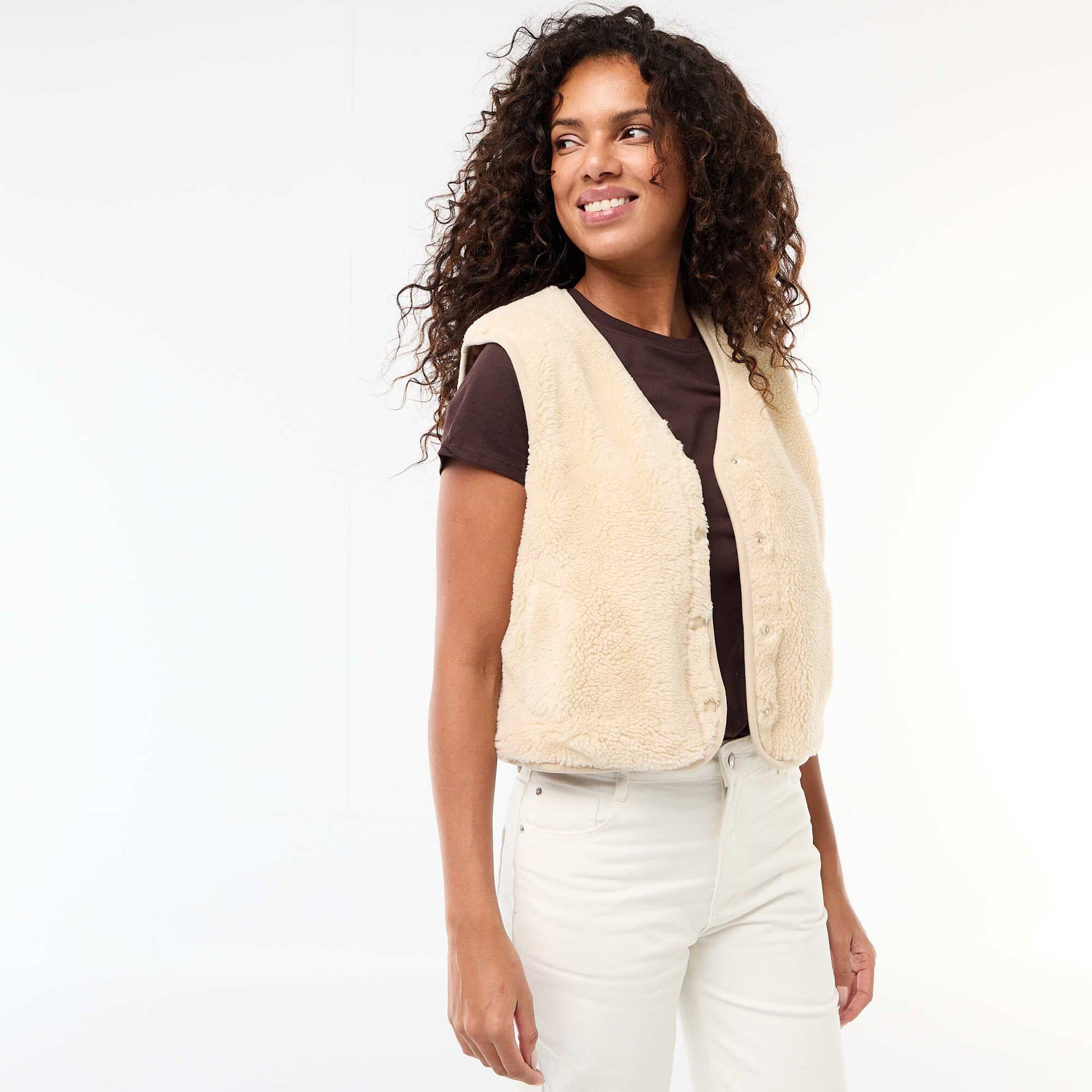 Chaleco sin mangas efecto brreguito BEIGE