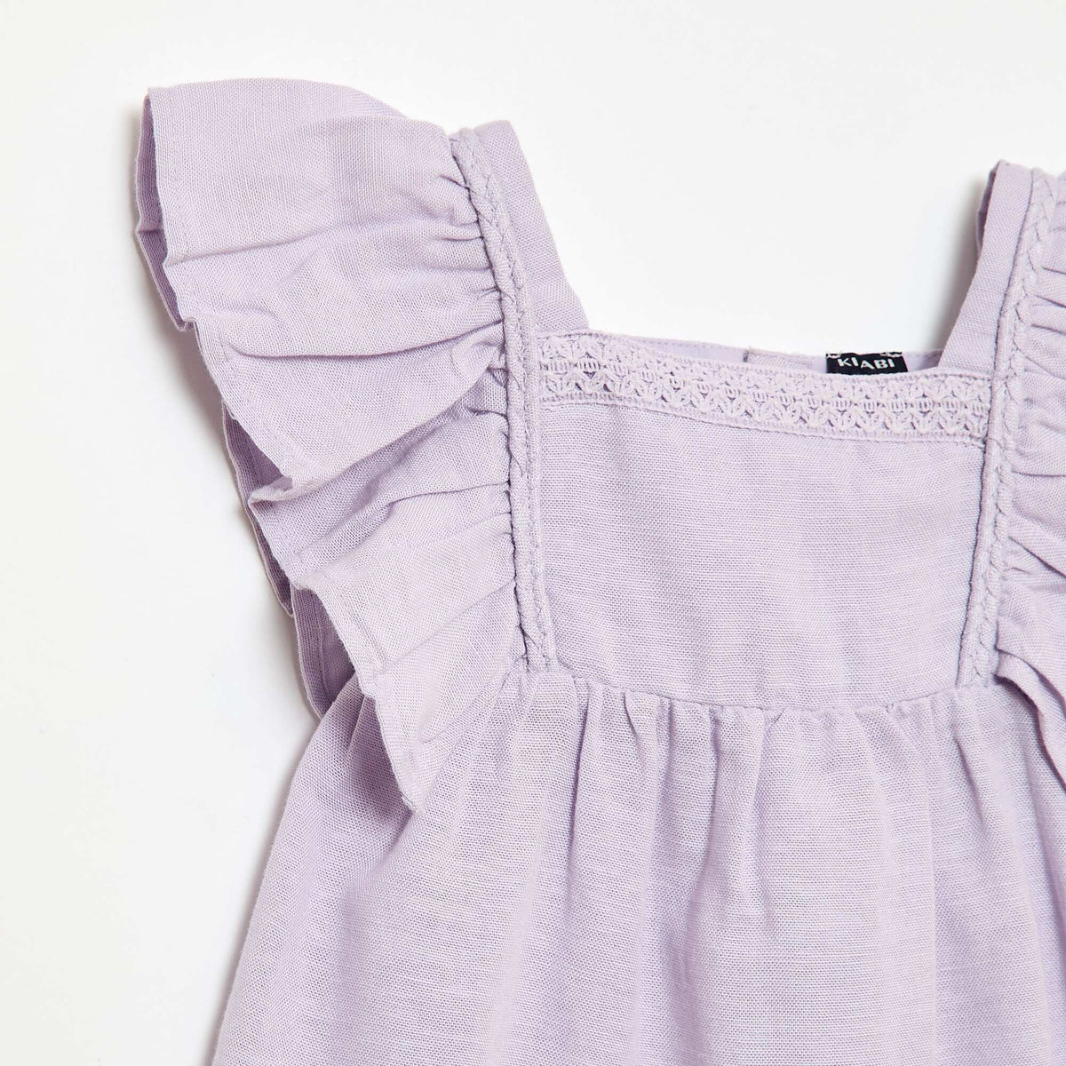 Mono corto con mangas con volantes PURPURA