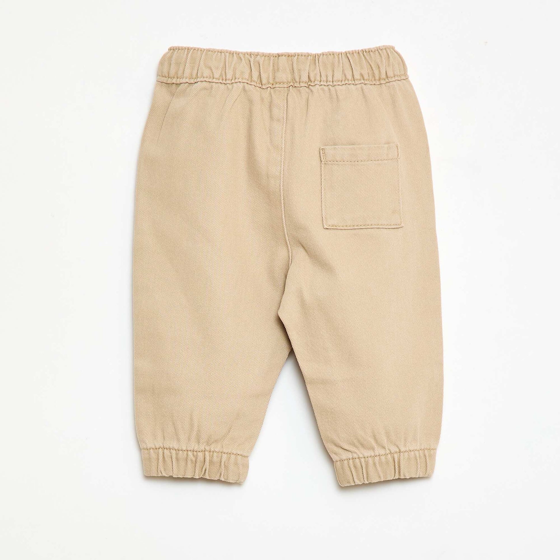 Pantalón liso corte relax fit BEIGE