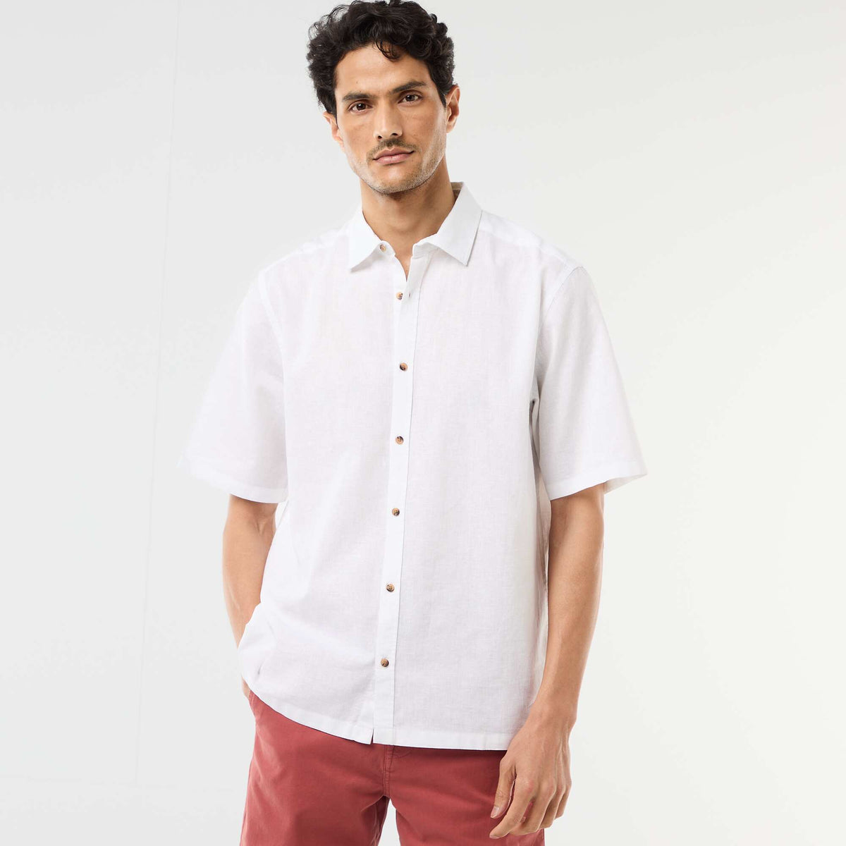 Camisa de manga corta en mezcla de lino BLANCO