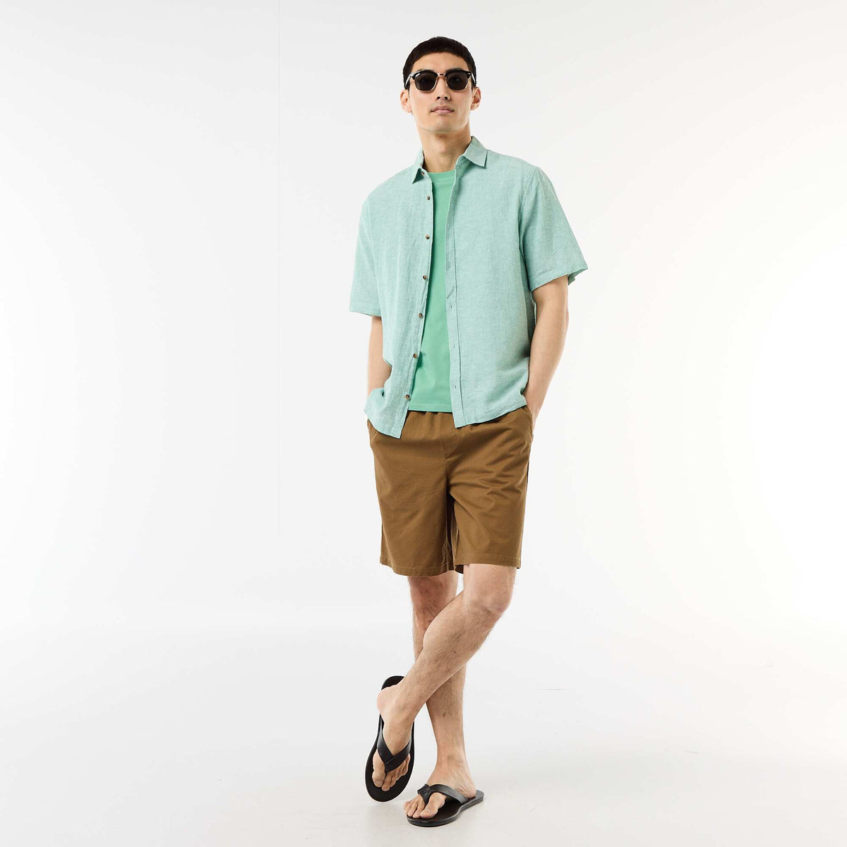 Camisa de manga corta en mezcla de lino VERDE