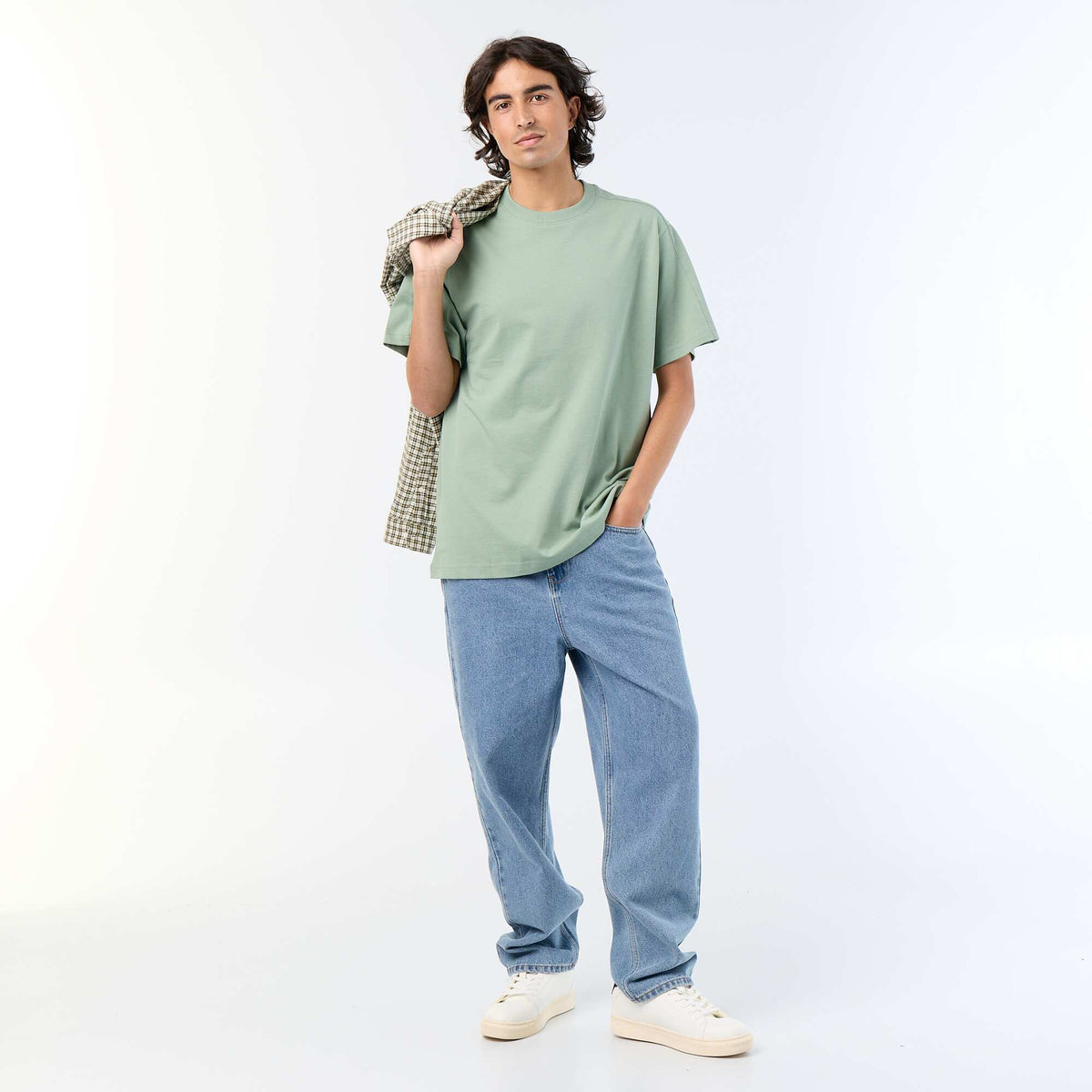 Camiseta lisa de corte cómodo / oversize de manga corta VERDE